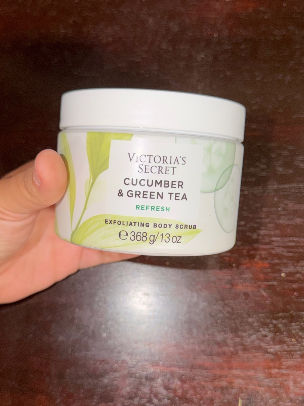 Victoria's Secret Cucumber & Green Tea Exfoliating Body Scrub - Light Green NEW